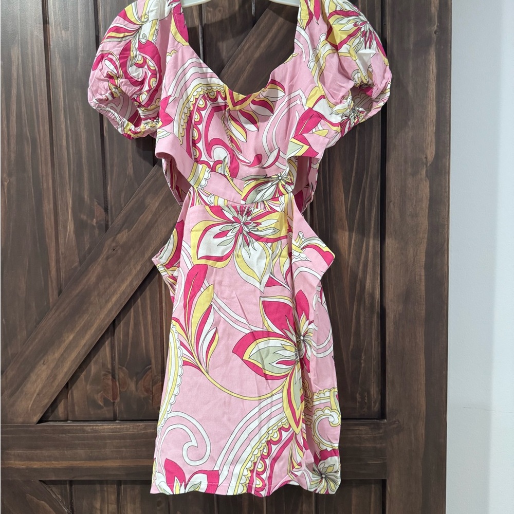 Chic Pink Patterned Mini Dress